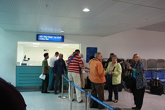 Getting VOA at Vietnam Airport Landing Visa Counter.