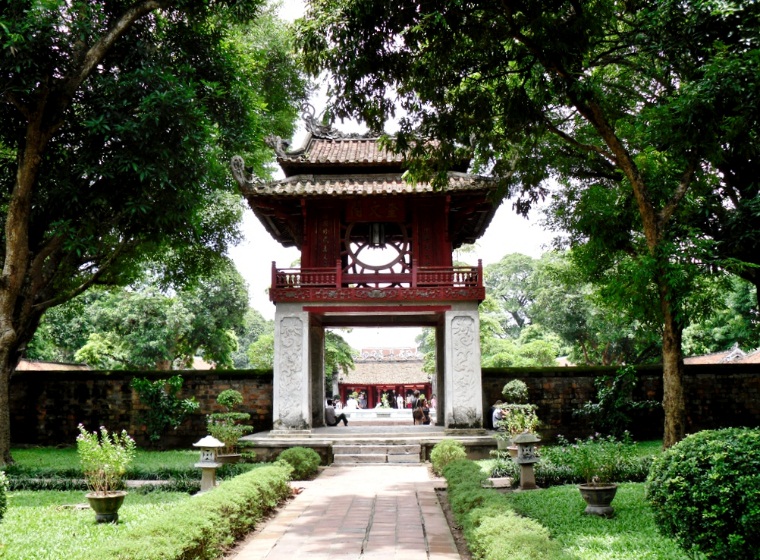 hanoi-temple-of-literature